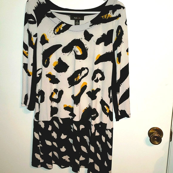 Style & Co tunic - Picture 2 of 5